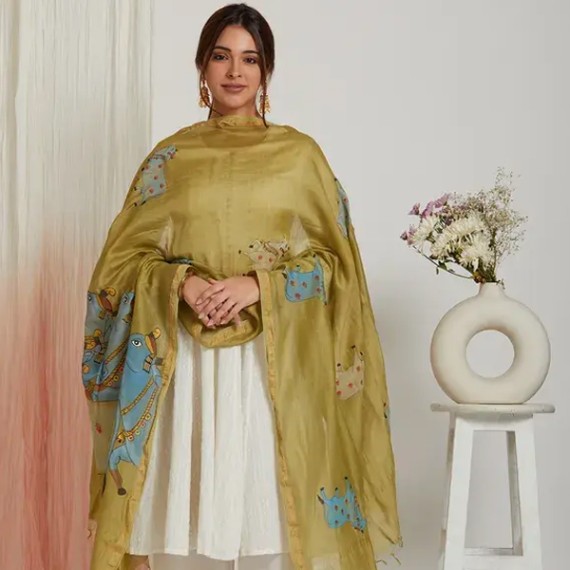 https://kvdesigners.npaym.com/products/dupatta-016