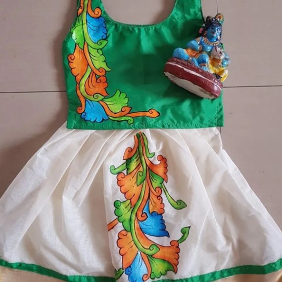 https://kvdesigners.npaym.com/products/kids-wear-001